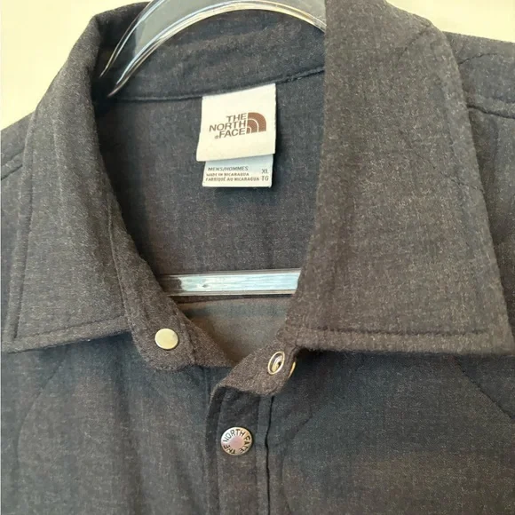 The North Face Quilted Shacket - Picture 3 of 12